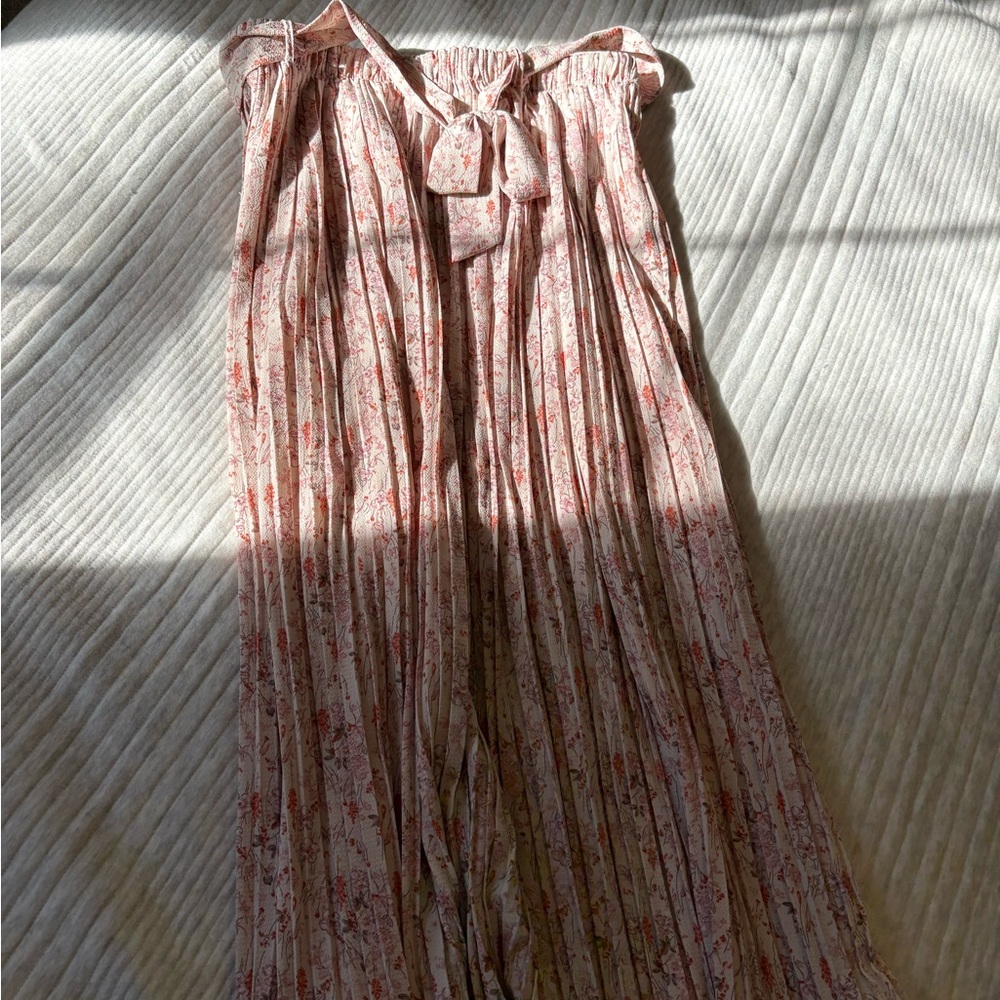 Floral Pleated Maxi Skirt